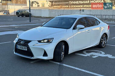 Седан Lexus IS 2017 в Киеве