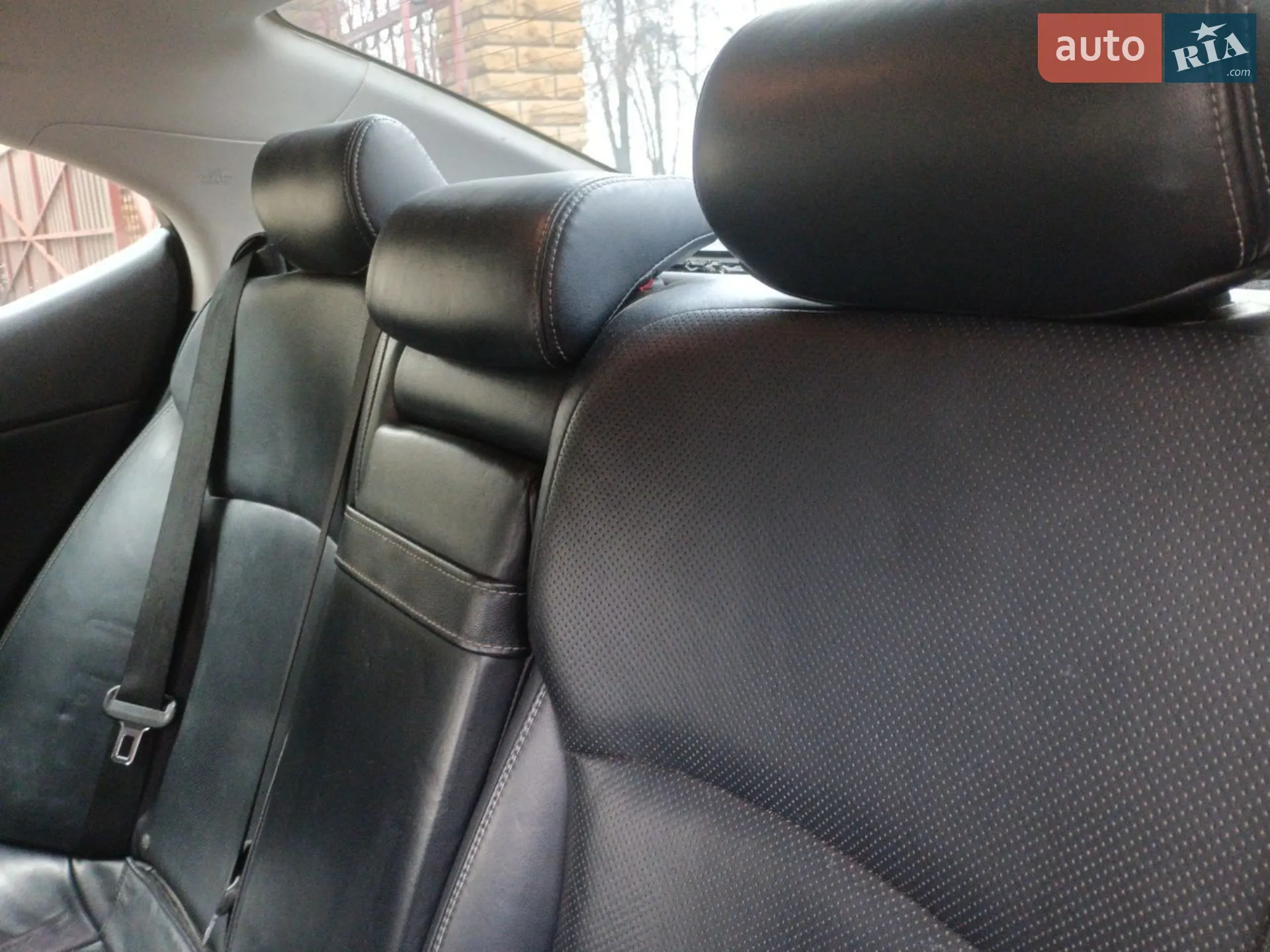2010 Lexus IS - мініатюра 14