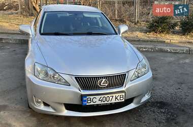 Седан Lexus IS 2009 в Львове