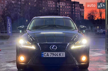 Седан Lexus IS 2014 в 