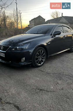 Седан Lexus IS 2006 в Еланце