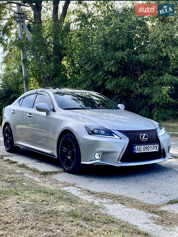 Седан Lexus IS 2008 в Верхнеднепровске