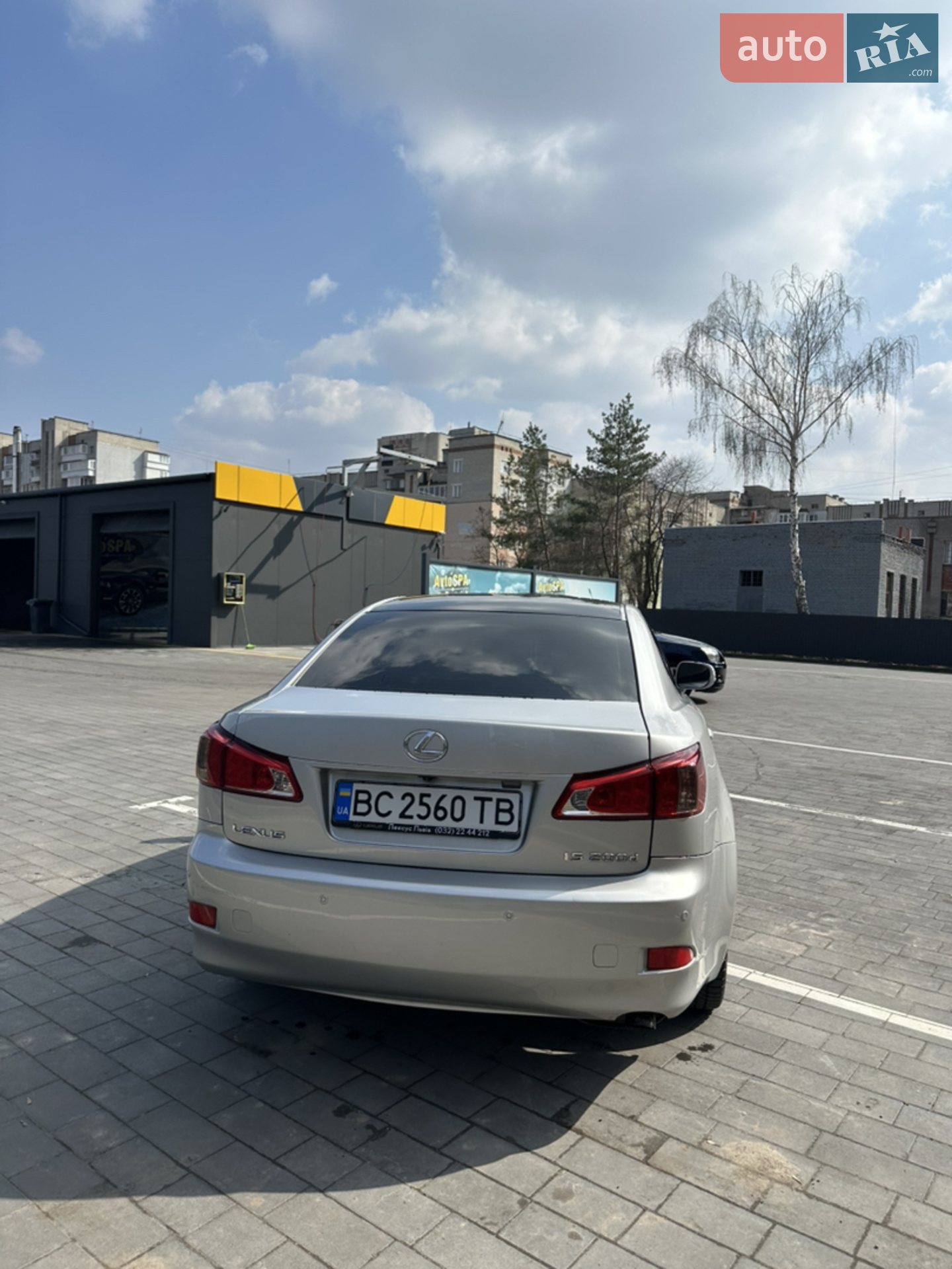 2010 Lexus IS - мініатюра 3