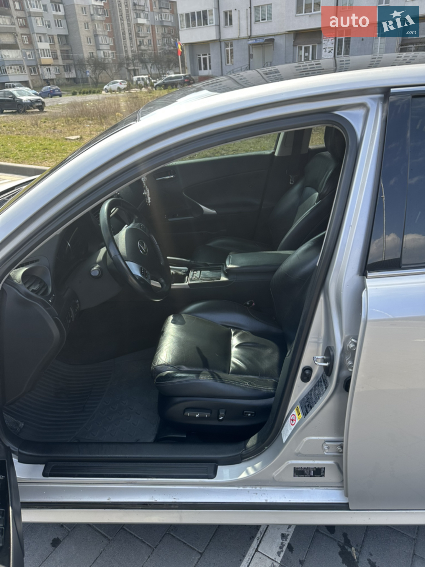 2010 Lexus IS - мініатюра 7
