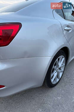 Седан Lexus IS 2010 в 