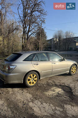 Универсал Lexus IS 2003 в 