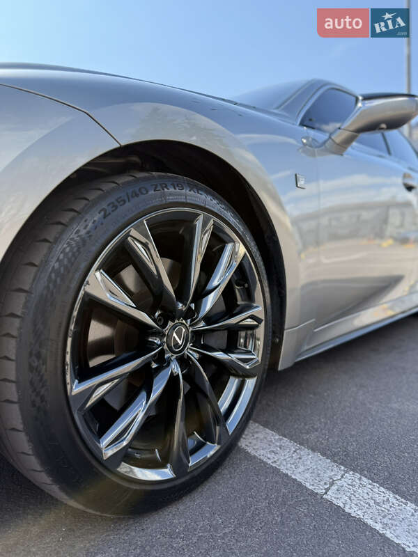 Седан Lexus IS 2023 в Дніпрі фото 6 Седан Lexus IS 2023 в Дніпрі