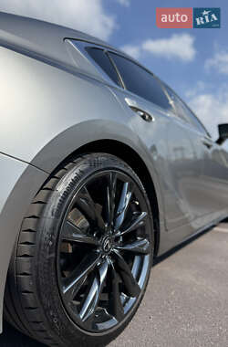 Седан Lexus IS 2023 в Днепре