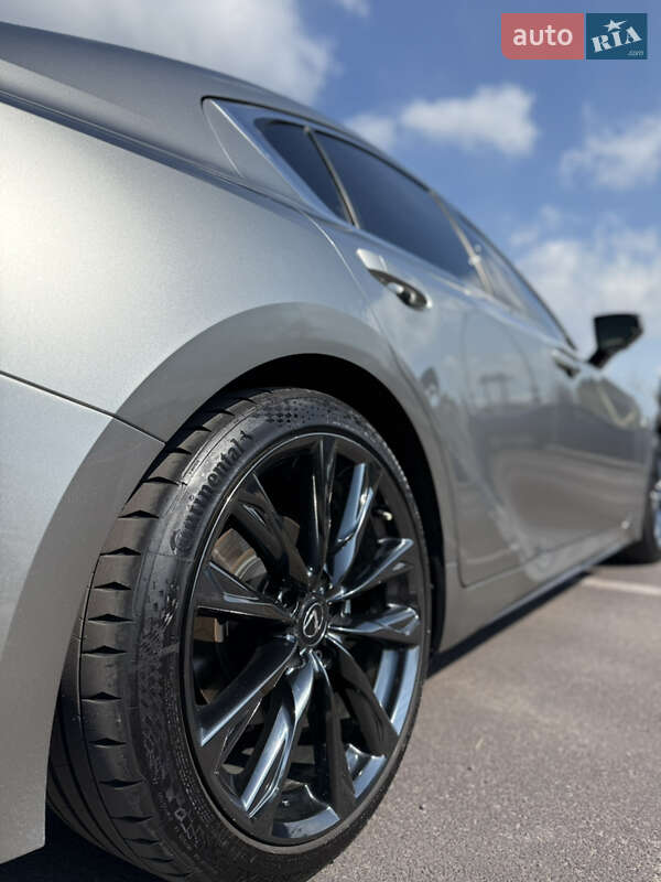 Седан Lexus IS 2023 в Дніпрі фото 14 Седан Lexus IS 2023 в Дніпрі