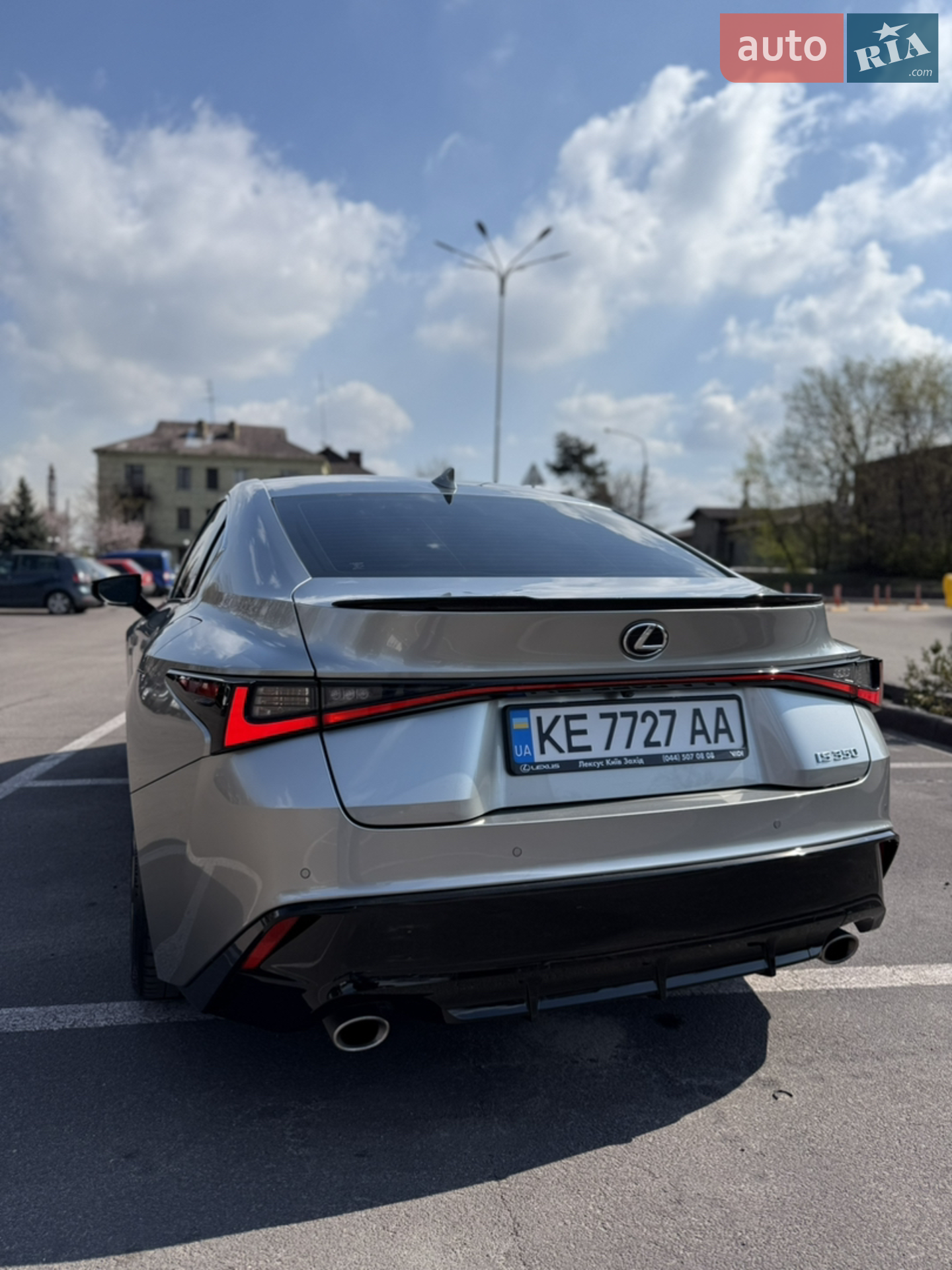 2023 Lexus IS - мініатюра 12