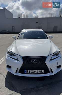 Седан Lexus IS 2013 в 