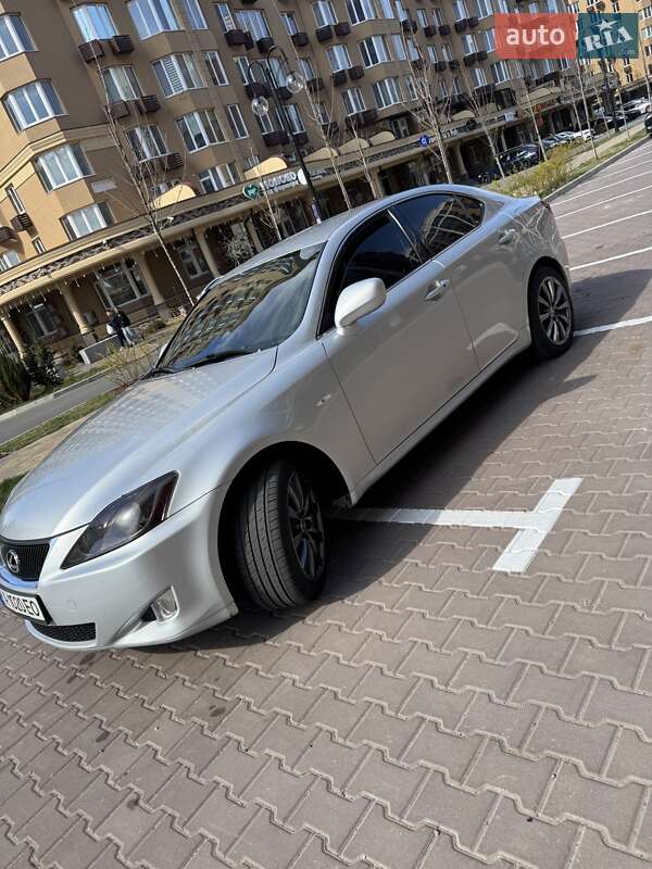 Седан Lexus IS 2007 в Києві
