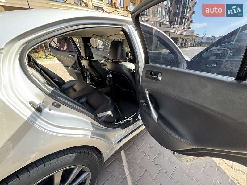 Седан Lexus IS 2007 в Києві