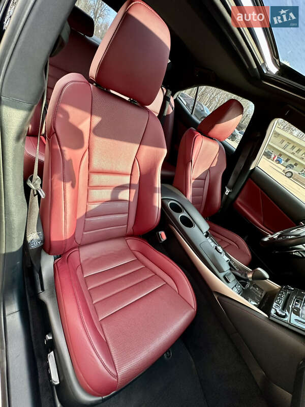Седан Lexus IS 2014 в Харькове