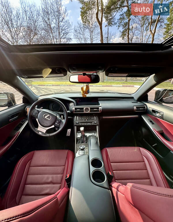Седан Lexus IS 2014 в Харькове