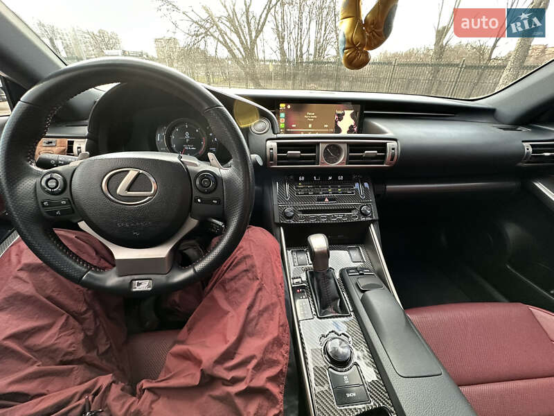 Седан Lexus IS 2014 в Харькове