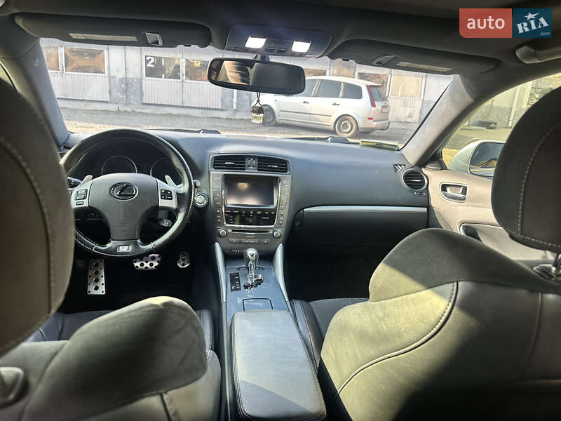 Седан Lexus IS 2012 в Одесі