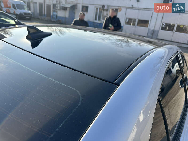 Седан Lexus IS 2012 в Одесі