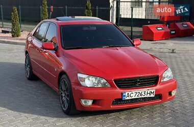 Седан Lexus IS 1999 в Луцьку