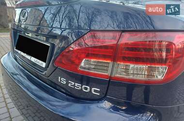 Кабріолет Lexus IS 2011 в 