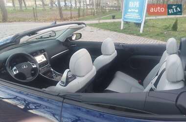 Кабріолет Lexus IS 2011 в 