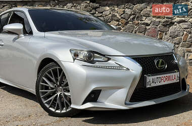 Седан Lexus IS 2014 в 