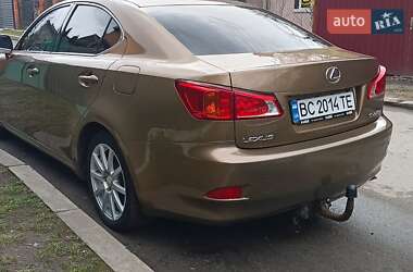 Седан Lexus IS 2009 в 