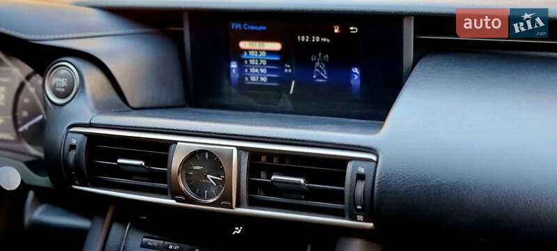 Седан Lexus IS 2017 в Одессе