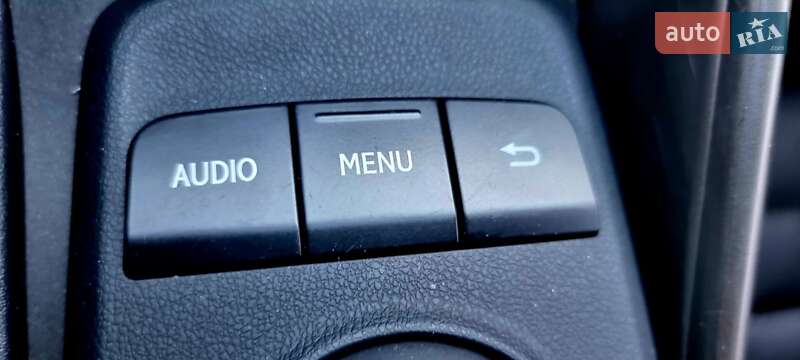 Седан Lexus IS 2017 в Одессе