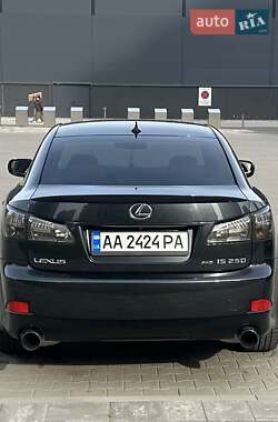 Седан Lexus IS 2007 в 