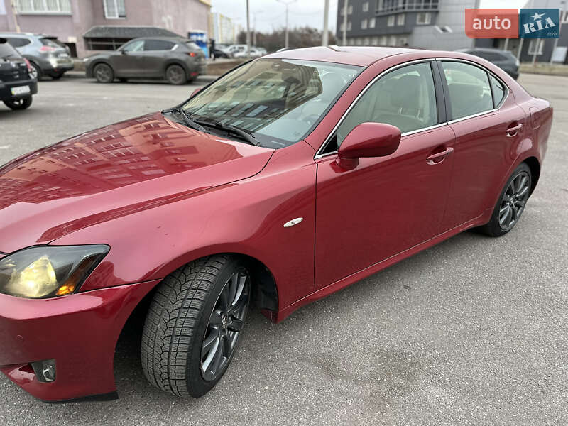 Седан Lexus IS 2007 в 