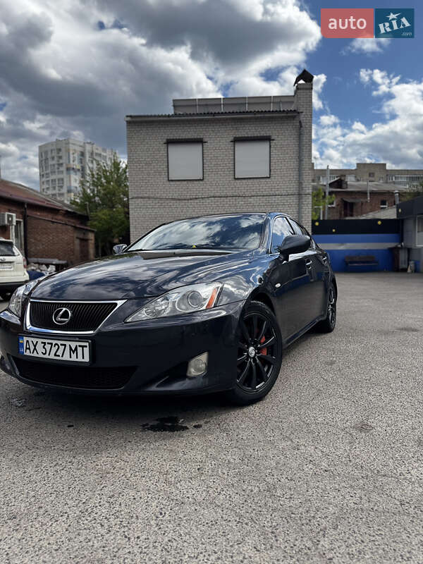 Lexus IS 2008