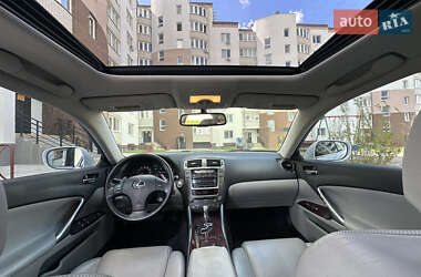 Седан Lexus IS 2006 в 