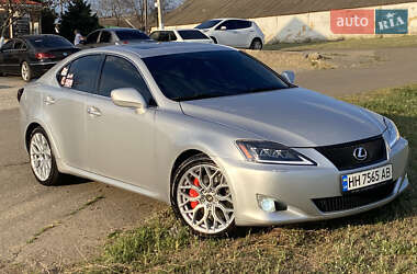 Седан Lexus IS 2007 в 