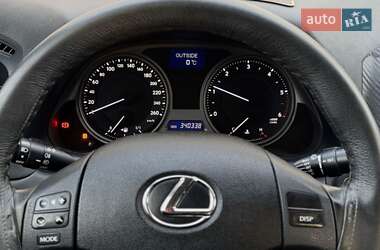 Седан Lexus IS 2007 в 