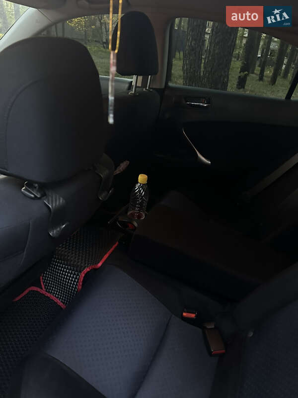 Седан Lexus IS 2006 в Полтаве фото 4 Седан Lexus IS 2006 в Полтаве