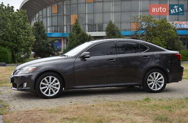 Седан Lexus IS 2010 в 