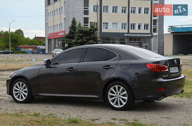 Седан Lexus IS 2010 в 