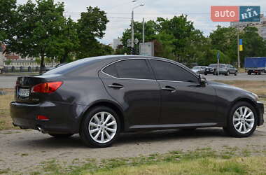 Седан Lexus IS 2010 в 