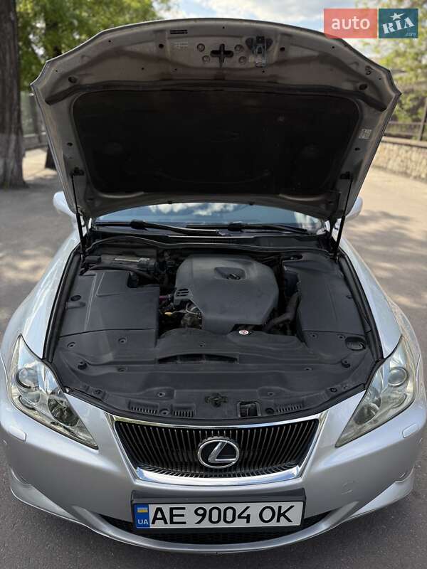 Седан Lexus IS 2007 в Кам'янському
