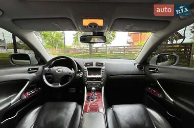 Седан Lexus IS 2008 в 