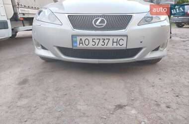 Седан Lexus IS 2005 в 
