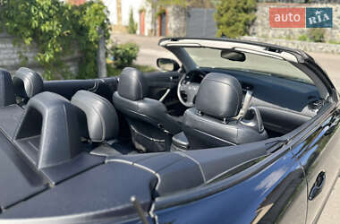 Кабриолет Lexus IS 2010 в 