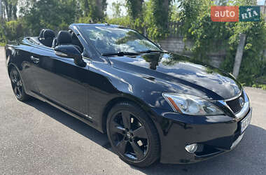 Кабриолет Lexus IS 2010 в 
