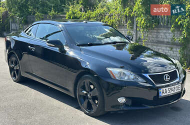Кабриолет Lexus IS 2010 в 