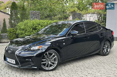 Седан Lexus IS 2013 в 