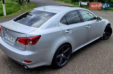 Седан Lexus IS 2010 в 
