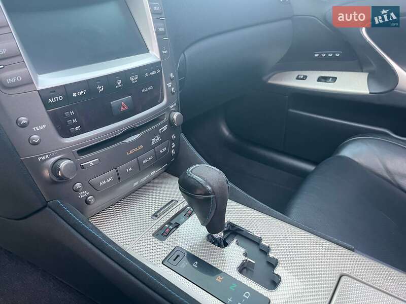 Седан Lexus IS 2008 в Києві