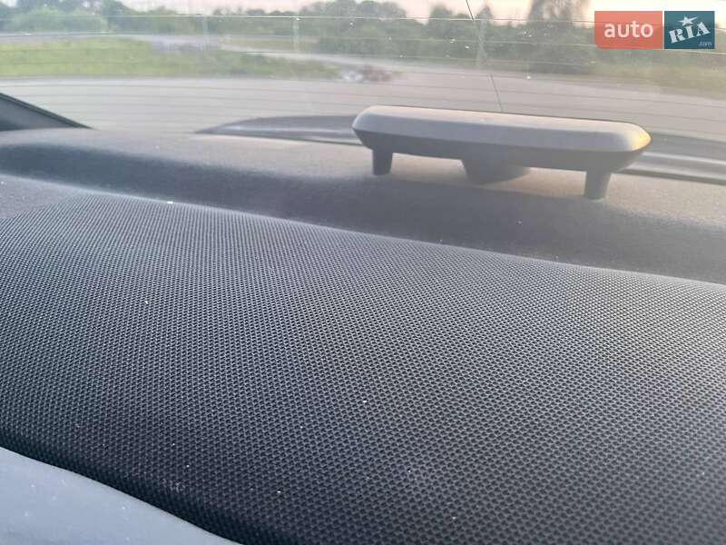Седан Lexus IS 2008 в Києві