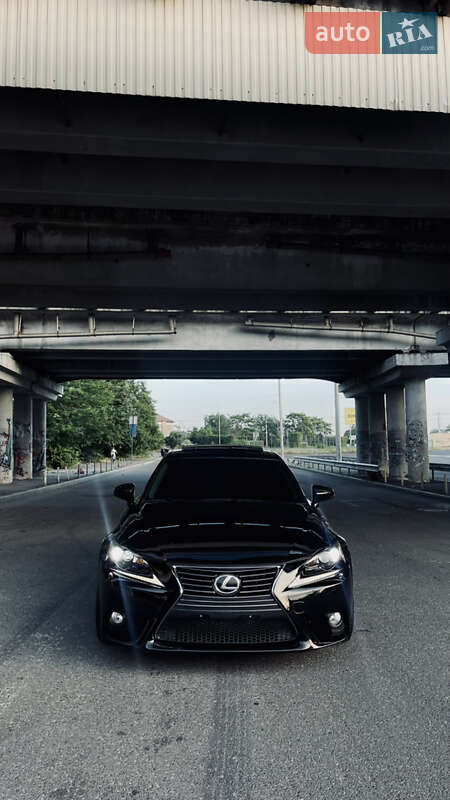 Седан Lexus IS 2013 в Одессе